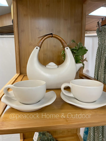 Tea Pot with Cups
